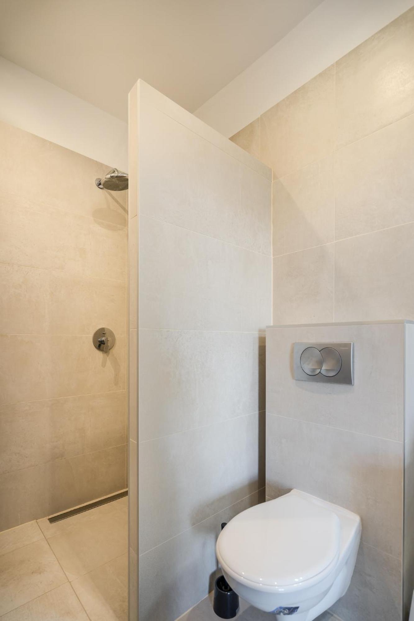 Amora Homes Luxury Basilica Breathless View-need Reservation For Free Parking *